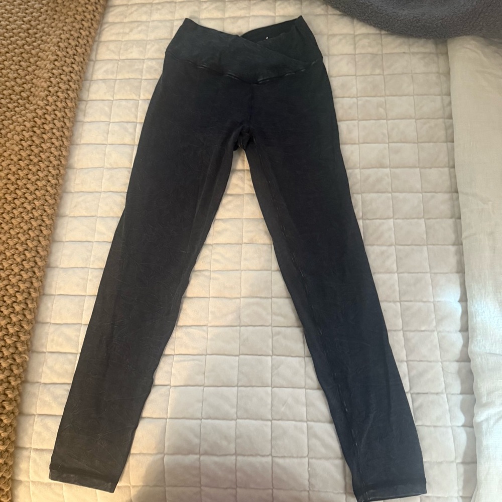 Aerie cross over 7/8 washed leggings